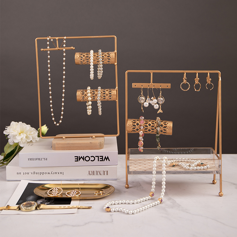 قوس رف المجوهرات المعدنية